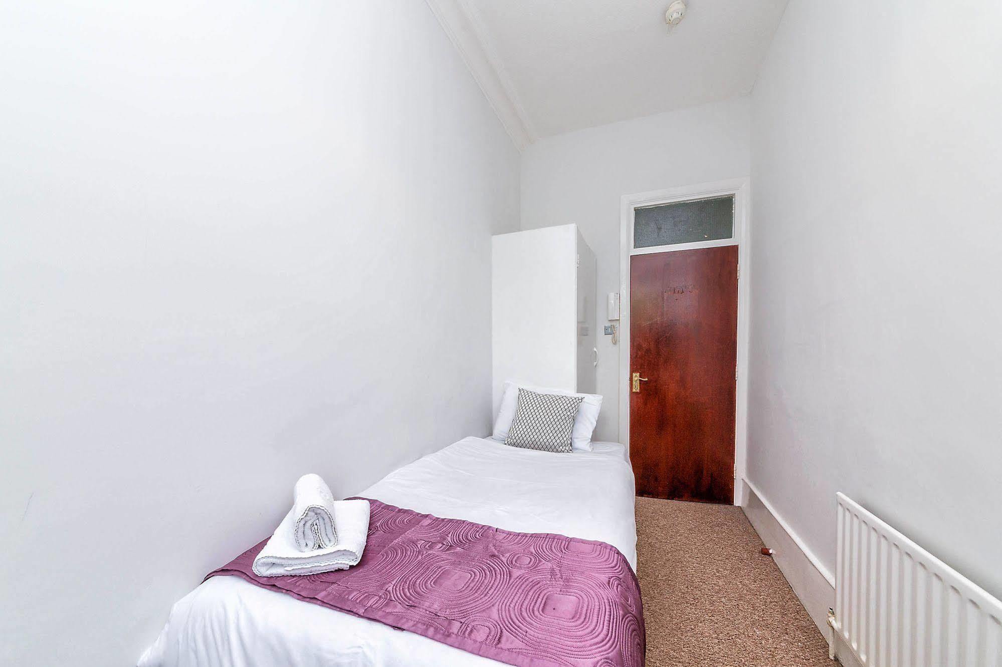 National Hotel London Exterior photo